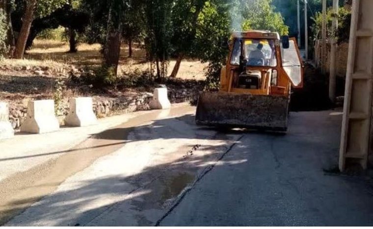 عملیات لوله گذاری فاضلاب سمیرم عملیات لوله گذاری فاضلاب سمیرم