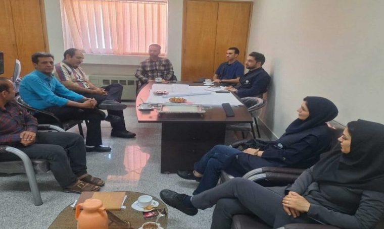 بازدید رئیس اداره روابط عمومی از مرکز بعثت بازدید رئیس اداره روابط عمومی از مرکز بعثت