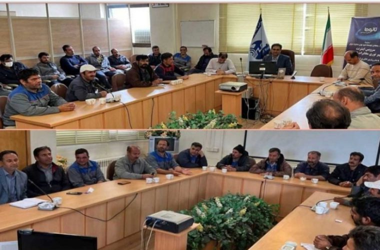 نشست مدیر مخابرات نجف آباد با همکاران شهرستان نشست مدیر مخابرات نجف آباد با همکاران شهرستان