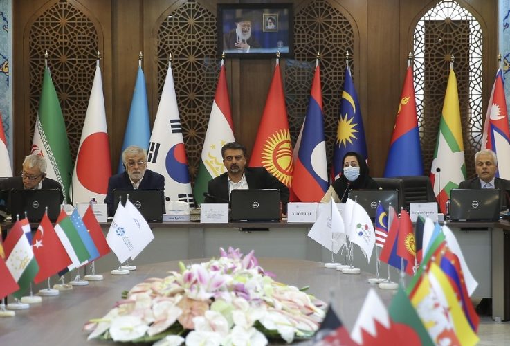 میزگرد فناوریهای جدید و نوظهور، استارتاپها و اقتصاد دانشبنیان برگزار شد میزگرد فناوریهای جدید و نوظهور، استارتاپها و اقتصاد دانشبنیان برگزار شد