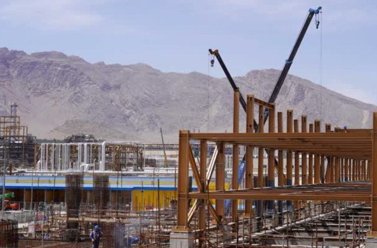 واحدهای پالایشی (طرح ارتقاء فرآورده های نفتی پالایشگاه اصفهان) در بخش های مهندسی، خرید و اجرا به پیشرفت ۱۶ درصدی رسید واحدهای پالایشی (طرح ارتقاء فرآورده های نفتی پالایشگاه اصفهان) در بخش های مهندسی، خرید و اجرا به پیشرفت ۱۶ درصدی رسید