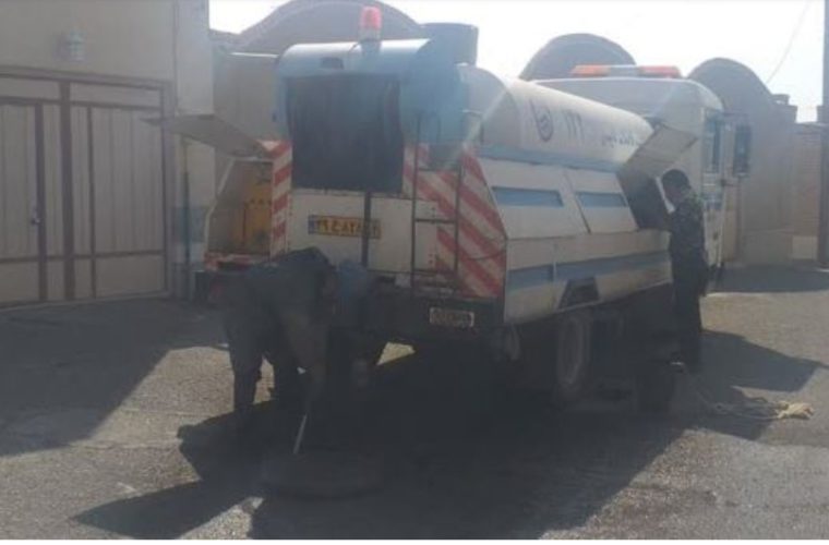 شستشوی ۶۰ کیلومتر از شبکه فاضلاب نائین