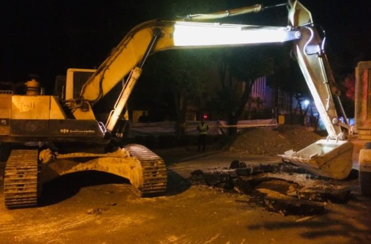 پایان عملیات بازسازی بخشی از شبکه فاضلاب خیابان آپادانا پایان عملیات بازسازی بخشی از شبکه فاضلاب خیابان آپادانا