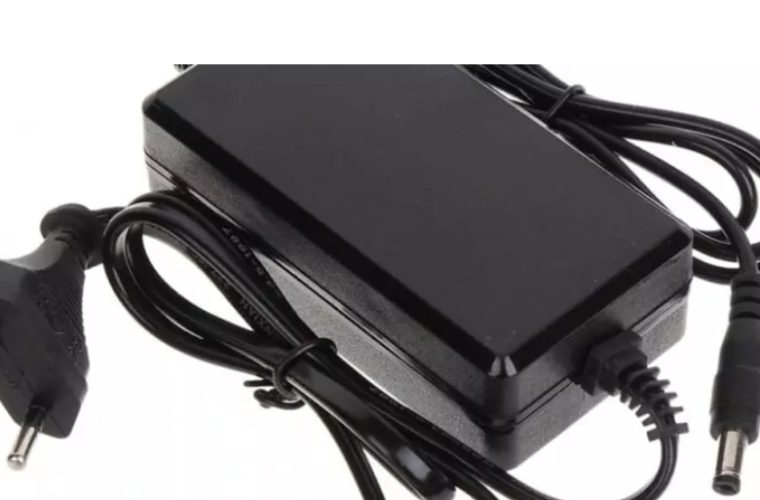 آداپتور های قاچاق به بازار نرسید آداپتور های قاچاق به بازار نرسید