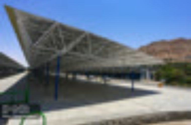 احداث پنل‌های خورشیدی با۵۵۰ کیلووات ظرفیت در باغ رضوان اصفهان