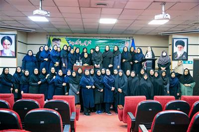 گردهمایی بانوان شاغل در نفت و گاز مارون به مناسبت دهه کرامت گردهمایی بانوان شاغل در نفت و گاز مارون به مناسبت دهه کرامت