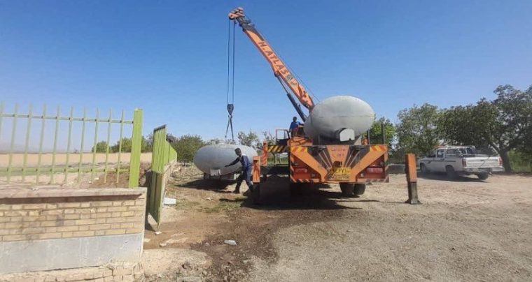 تعویض مخزن تانکر آبرسانی سیار آبفا منطقه تیران و کرون تعویض مخزن تانکر آبرسانی سیار آبفا منطقه تیران و کرون