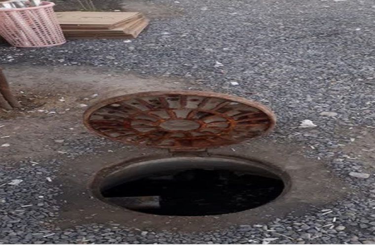 شناسائی و کشف ۱۲ فقره انشعاب غیر مجاز فاضلاب در منطقه فولادشهر شناسائی و کشف ۱۲ فقره انشعاب غیر مجاز فاضلاب در منطقه فولادشهر