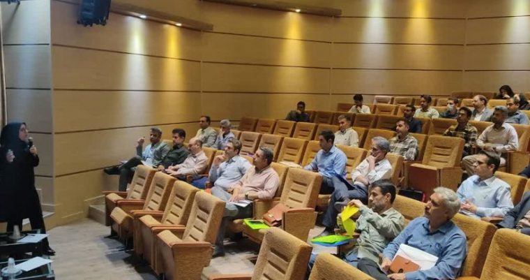 برگزاری دوره مدیریت دانش از دیدگاه سازمان بهره وری آسیایی(APO) در آبفای استان اصفهان