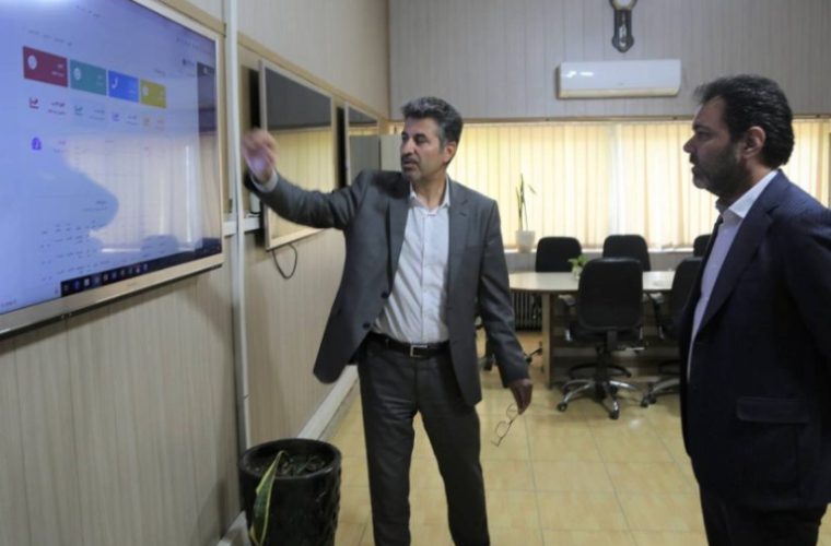 نظارت مدیر عامل آبفای استان بر چگونگی پاسخگویی به تماسهای مردمی در خصوص افت فشار و حوادث آب