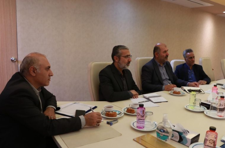 نشست ماهیانه میز خدمت تعزیرات حکومتی تا پایان سال ۱۴۰۳