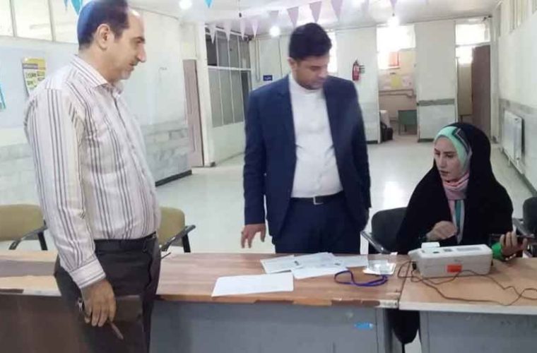 بازدید رئیس مرکز مخابرات بعثت از شعب اخذ رأی تحت پوشش این مرکز