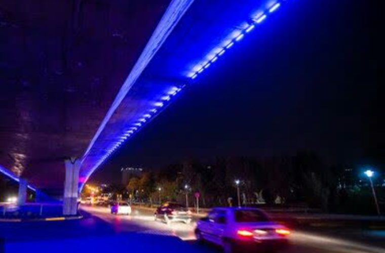 پیشرفت ۴۰ درصدی نورپردازی خیابان ارتش