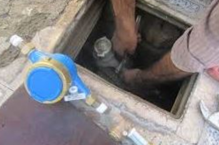 تعویض ۶۰۱ فقره کنتور خراب و نصب ۱۵۱ انشعاب آب و فاضلاب توسط آبفای منطقه ۳