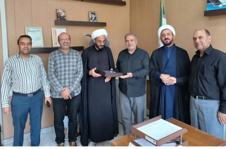 معارفه امام جماعت جدید آبفای منطقه دو اصفهان معارفه امام جماعت جدید آبفای منطقه دو اصفهان