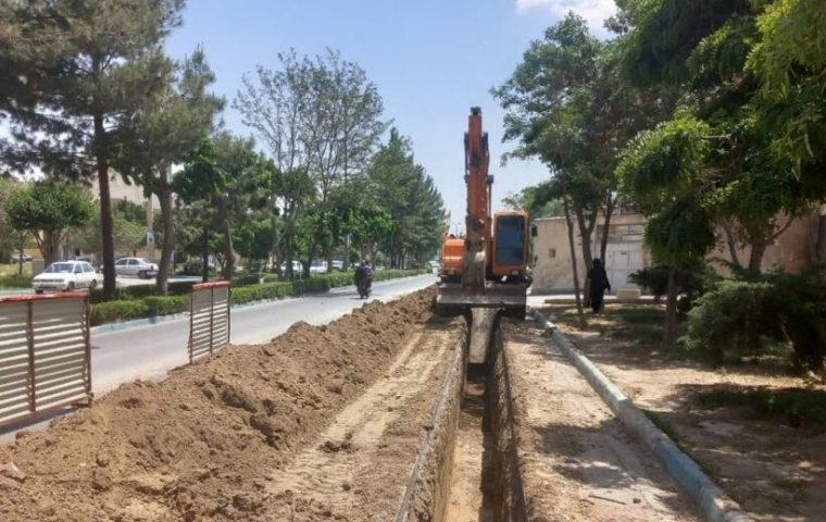 توسعه و اصلاح ۳۷۶۸ متر شبکه آب و فاضلاب در آبفا منطقه پنج توسعه و اصلاح ۳۷۶۸ متر شبکه آب و فاضلاب در آبفا منطقه پنج