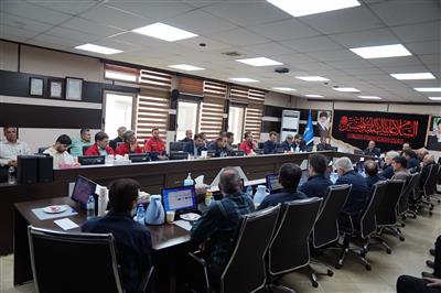 تقدیر از کارکنان نفت و گاز مارون فعال در مهار نشت خط ۴۲ اینچ نفت صادراتی تقدیر از کارکنان نفت و گاز مارون فعال در مهار نشت خط ۴۲ اینچ نفت صادراتی