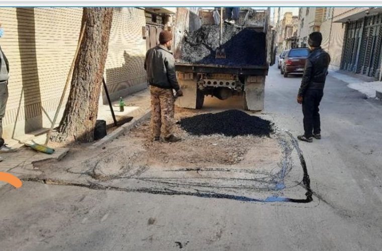 ترمیم ۷ هزار و ۸۰۰ مترمربع ترانشه آسفالت درمنطقه چهار اصفهان