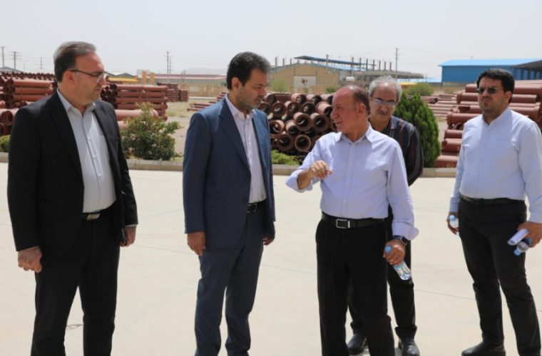 بازدید مدیرعامل آبفای استان اصفهان از کارخانه پرشیا سفال آب اصفهان