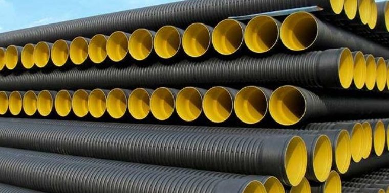 آغاز عملیات توسعه شبکه جمع آوری فاضلاب در حبیب آباد و شاپور آباد