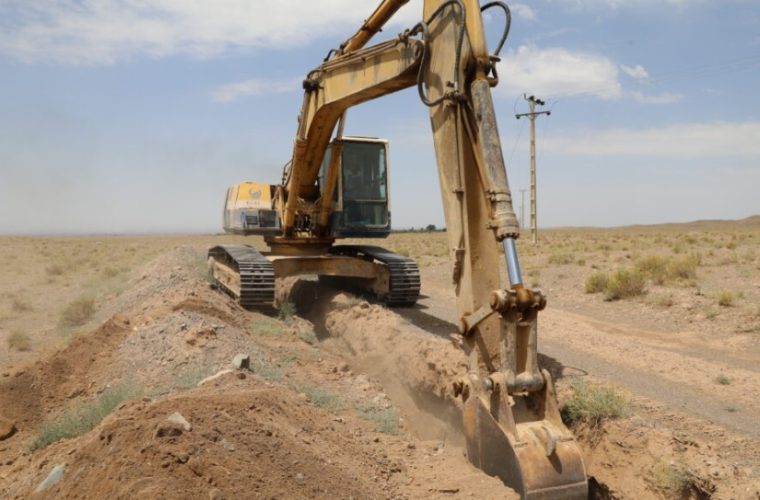 اصلاح و توسعه ۷۶۱ کیلومتر از شبکه و خطوط انتقال آب و فاضلاب