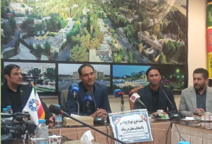 ورزشگاه فولاشهر مورد تائید فدراسیون فوتبال با استانداردهای بین المللی است