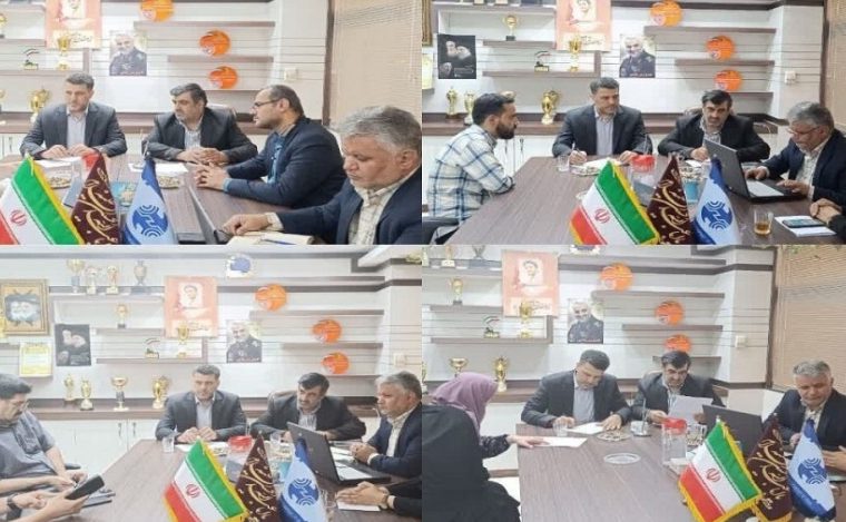 برپایی میز خدمت جهادی به نیت شهدای استان اصفهان