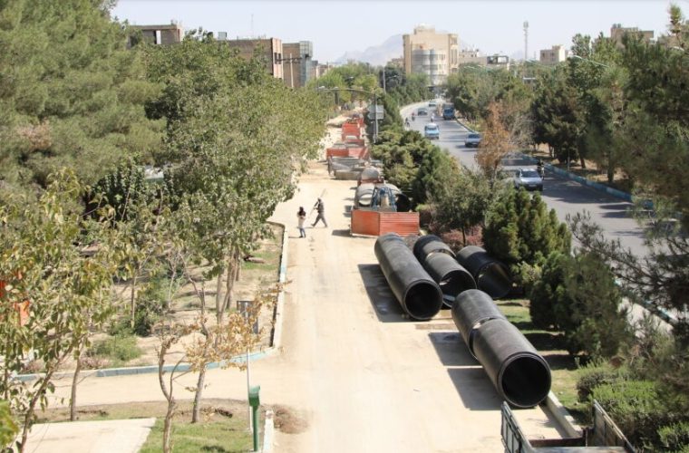 مشکل پس زدگی فاضلاب در محله هفتون اصفهان رفع می شود