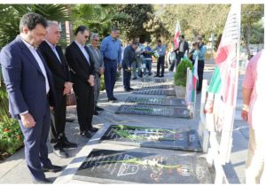 قرائت زیارت عاشورا 