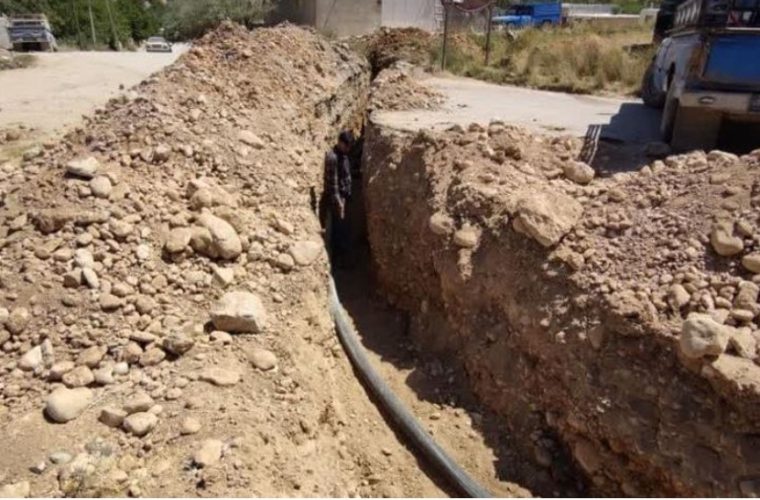 اجرای ۲۸۵۰ متر خط انتقال در روستاهای سمیرم