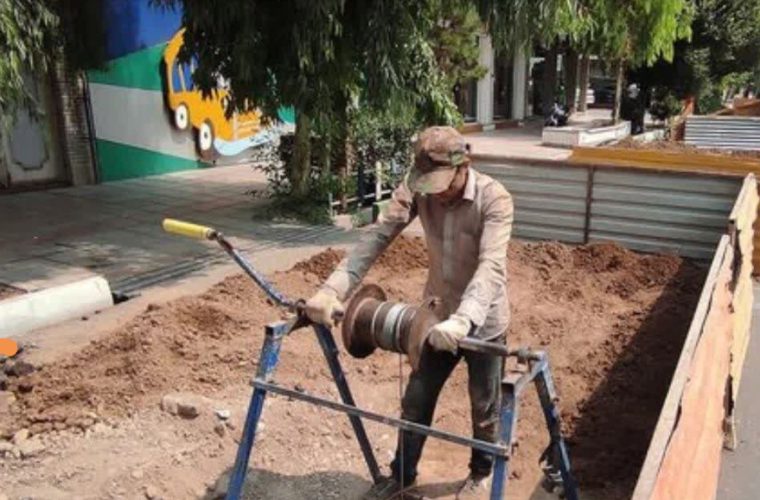 نصب ۱۷ هزار فقره  انشعاب آب و فاضلاب توسط آبفای استان اصفهان