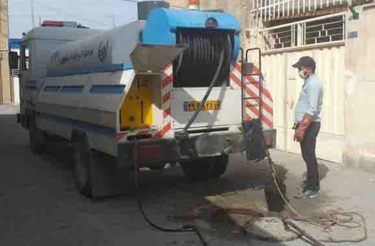 شستشوی بیش از ۷۶۰۰ متر شبکه فاضلاب توسط آبفای منطقه سه اصفهان