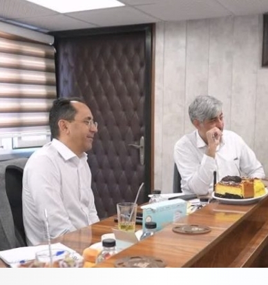 بررسی چالش های ابرپروژه های مشعل پویا