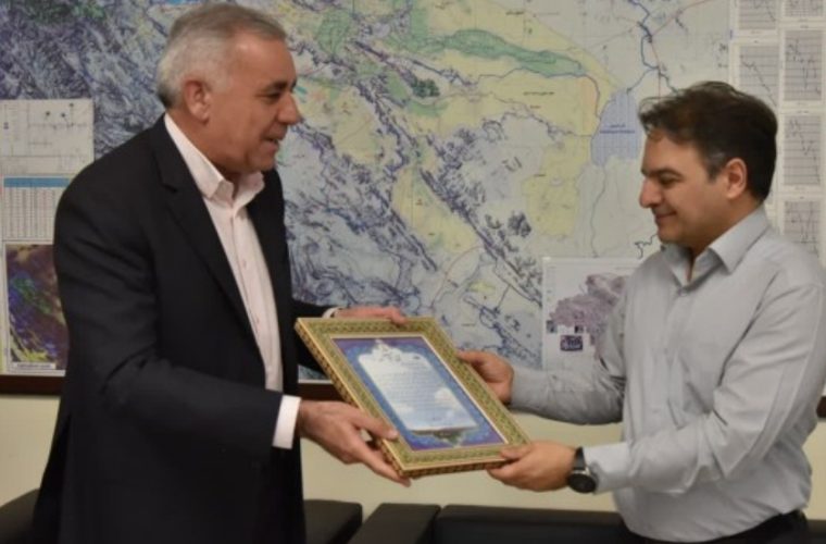 تقدیر از معاونت برنامه ریزی شرکت آب منطقه ای اصفهان