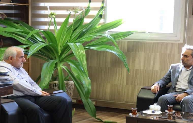 دیدار مدیر مخابرات اصفهان با مدیر کل هواشناسی استان