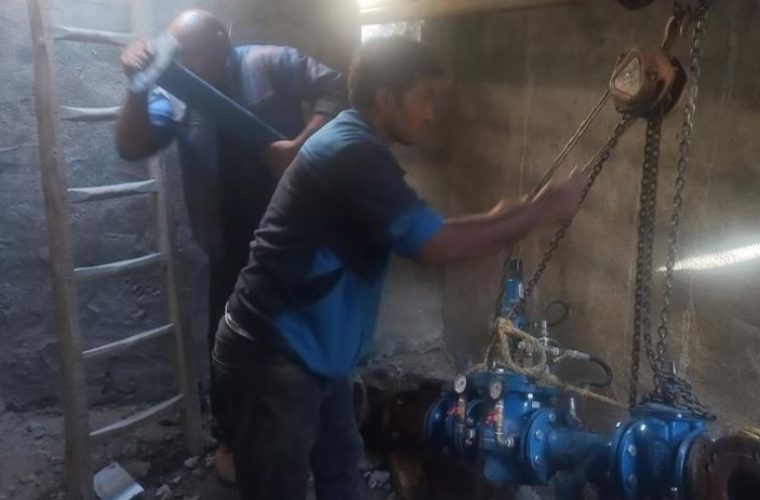 نصب شیر فشارشکن روستای اوره نطنز نصب شیر فشارشکن روستای اوره نطنز