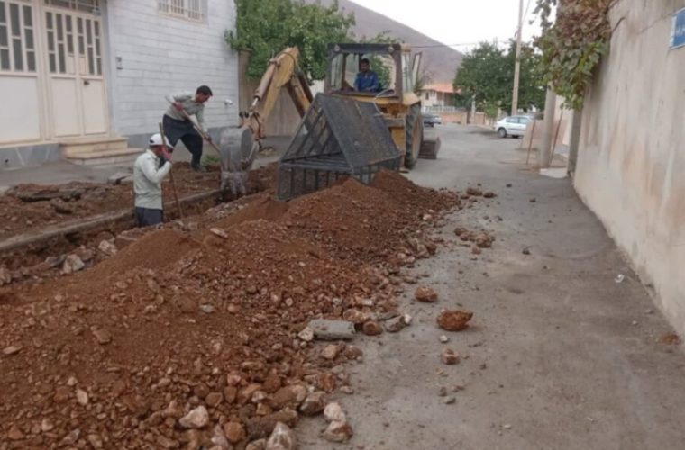 اصلاح قسمتی از شبکه آب شهر خوانسار اصلاح قسمتی از شبکه آب شهر خوانسار