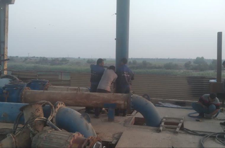 نصب یک دستگاه الکتروپمپ شناور جدید در تصفیهخانه آب گلستان نصب یک دستگاه الکتروپمپ شناور جدید در تصفیهخانه آب گلستان