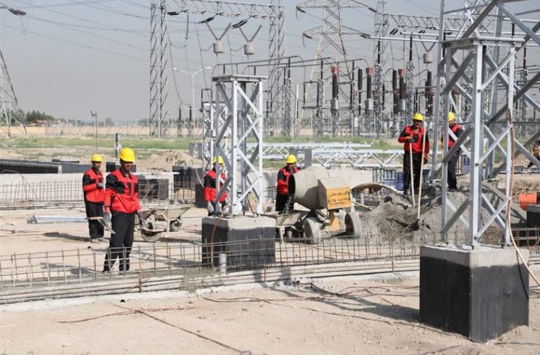 بهرهبرداری ۹ پروژه برق خوزستان با حضور وزیر نیرو بهرهبرداری ۹ پروژه برق خوزستان با حضور وزیر نیرو