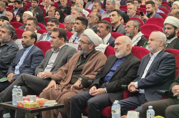 اوحدی: سیره آزادگان سرافراز ایران برای جوانان بازگو شود اوحدی: سیره آزادگان سرافراز ایران برای جوانان بازگو شود