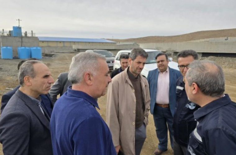 بازدید معاون هماهنگی امور عمرانی استانداری اصفهان از سامانه دوم آبرسانی اصفهان
