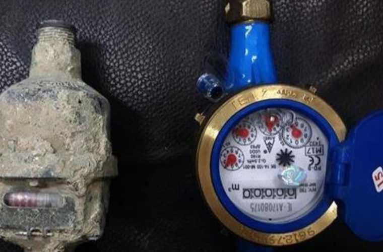 تعویض ۲۶۴ فقره کنتورفرسوده درمنطقه چهار اصفهان تعویض ۲۶۴ فقره کنتورفرسوده درمنطقه چهار اصفهان