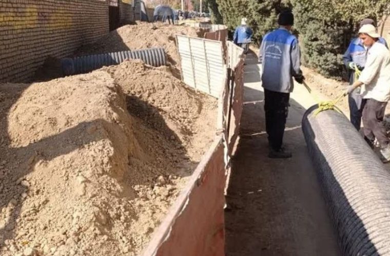 نوسازی کلکتور فاضلاب خیابان آتشگاه