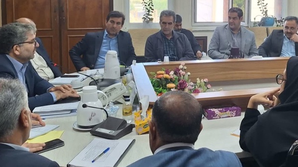 افزایش تولید در اروندان با بازگشت چندین چاه نمکی به مدار تولید/ لزوم رفع موانع چاههای برای افزایش تولید افزایش تولید در اروندان با بازگشت چندین چاه نمکی به مدار تولید/ لزوم رفع موانع چاههای برای افزایش تولید