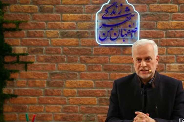 زمان‌بندی ۱۰ ساله‌ برای تأمین برق موردنیاز شهرداری اصفهان از طریق انرژی خورشیدی