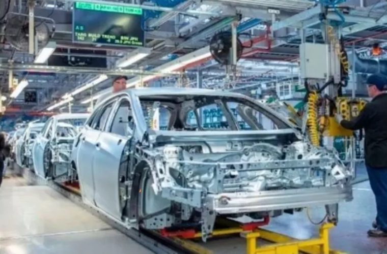 نقره داغ شرکت خودرو ساز در اصفهان