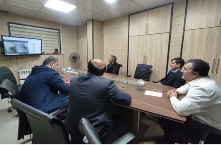 برگزاری جلسه آموزشی و آمادگی ستاد آنفلوانزای فوق حاد پرندگان اداره کل دامپزشکی استان اصفهان