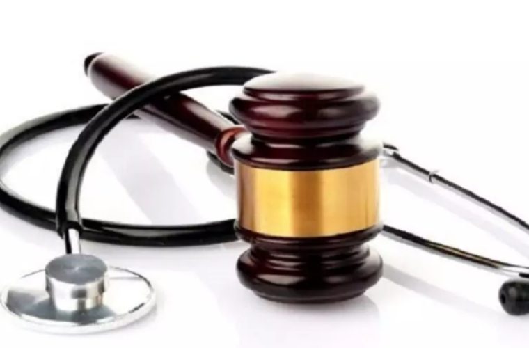 تعزیر یک مرکز پزشکی گرانفروش در اصفهان