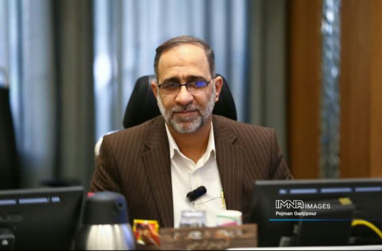 فضای سبز اصفهان با هزینه ای کمتر از استانداردهای تعیین‌شده مدیریت می‌شود