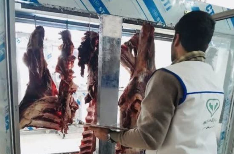 نظارت بر بیش از ۱۸۰۰مرکز توزیع و عرضه توسط شبکه دامپزشکی شهرستان نجف آباد